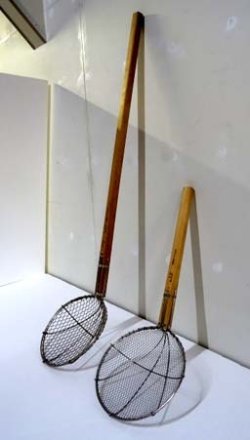 画像7: 直径２７ｃｍ 木柄金網杓子（すくい網・ガラ揚げ）金網木柄杓子
