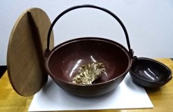画像2: ジャンボ民芸みやま鍋　３３ｃｍ　展示品ｘ2のみ　ガス用　田舎鍋（いなか鍋）鉄鋳物製