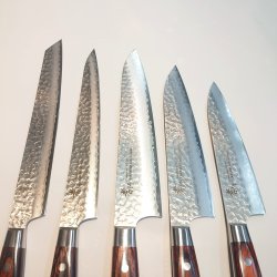 画像10: 堺孝行　33層槌目ダマスカス 　剣型柳刃　筋引　牛刀　三徳　ブッチャーナイフ　菜切　ペティナイフ