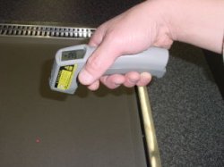 画像1: 非接触 放射　温度計