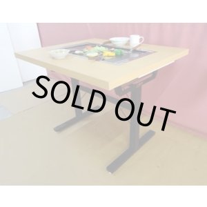 画像: もんじゃ焼きテーブル 白木柄 2本足長