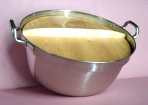 画像1: ステン　料理鍋　両手（段付鍋）＋木蓋付き